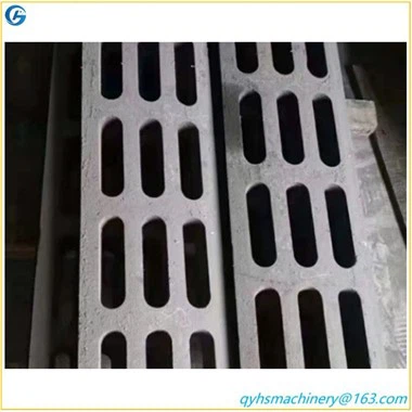 Tha bòrd talmhaidh ath-chuinge air a 'mheadhan agus a' lìonadh